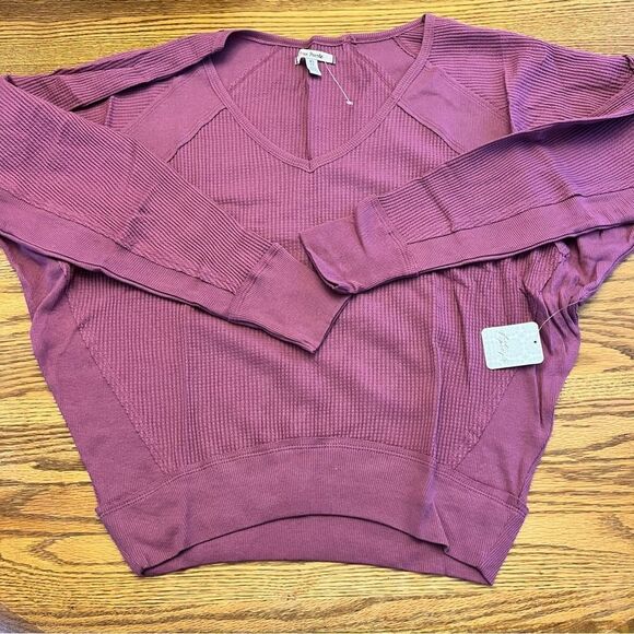 Free People Santa Clara Thermal Dolman Sleeve NWT Mulberry - Picture 1 of 7
